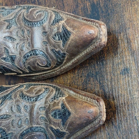 Corral Distressed Brown Embroidered Heeled Boots - Picture 15 of 15